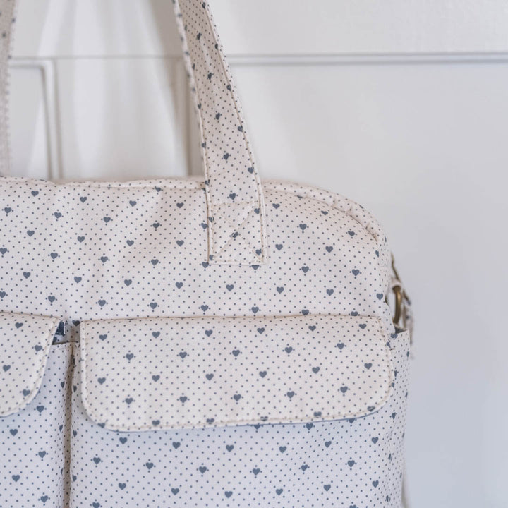 That's Mine Benne pusletaske - Lots of love sky - Outer: 100% Recycled polyester Lining: 100% Polyester Buy Amning & pusletid||Pusle||Pusletasker||Alle||Favoritter||personale||Lots of love||alt minus sløjfe||NOOS||Olivia Salo - pusletaske edition||Del dine øjeblikke||Rejseklar||mette-sale here.