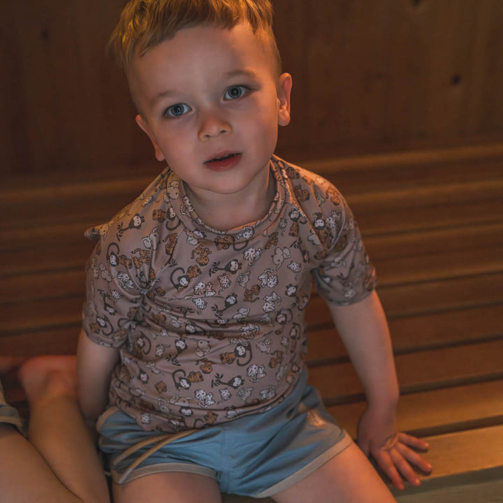 That's Mine Sami UV bade t-shirt - Jungle friends - 85% Recycle polyester / 15% Elastane Buy Tøj||Badetøj||Udsalg||Alle||Udsalg - tøj||Forår og sommer 2025||alt minus sløjfe||Spring25||New in for the boys||Jungle friends||Udsalg - Forår & sommer '25||Udsalg - badetøj||Summer Bundle||mette-sale here.