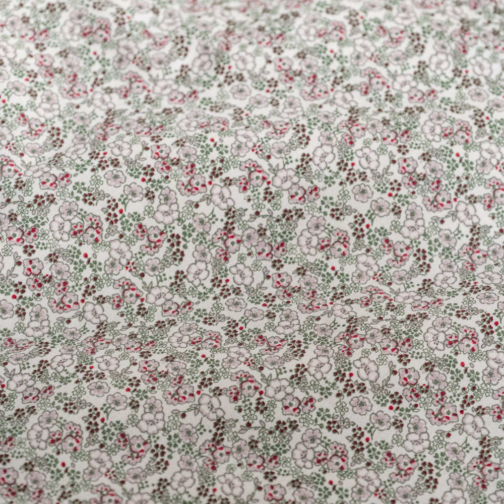 That's Mine Levi sengetøj - Bouquet rouge - 100% Organic cotton Buy Sovetid||Sengetøj||Udsalg||Alle||Forår & sommer '24||LIVESHOPPING D.2/5||Bouquet rouge||Sengetøjstilbud||3 for 2||Udsalg - Sovetid||alt minus sløjfe||3 for 399||Online exclusive here.