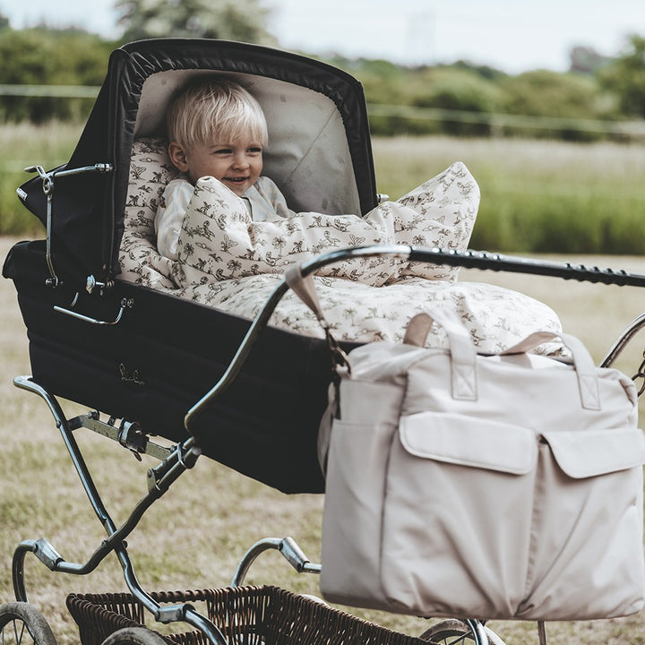 That's Mine Levi sengetøj - Dino esta - 100% Organic cotton Buy Sovetid||Sengetøj||Udsalg||Alle||Favoritter||Dino esta||Influencer choice||Udsalg - Sovetid||alt minus sløjfe||NOOS||add-sb20||Dinosaurtøj & kostumer here.