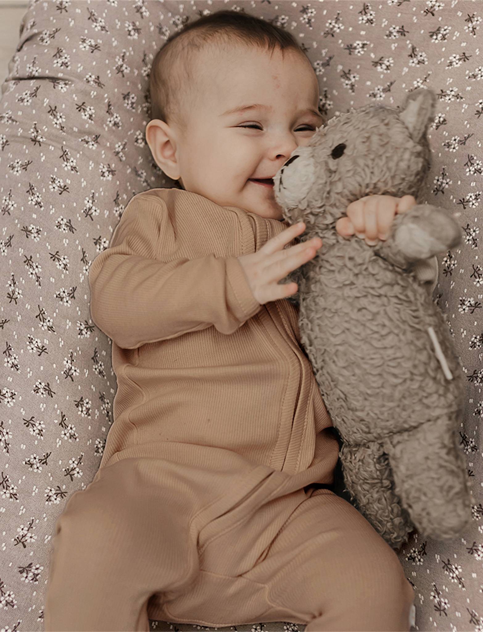 That's Mine Cathie onesie - Light brown melange - 95% Organic cotton / 5% Elastane Buy Tøj||Overdele||Onesies||Nattøj||Udsalg||Alle||personale||Baby essentials||Influencer choice||Udsalg - tøj||alt minus sløjfe||Light brown melange||3 for 2 i uge 7||Brown melange||Summer Bundle||mette-sale||bj-jersey-offer (Copy)||Jersey||test-januar-26||Orderly Emails - Recommended Products||Bundle - 5 for 449,-||All here.