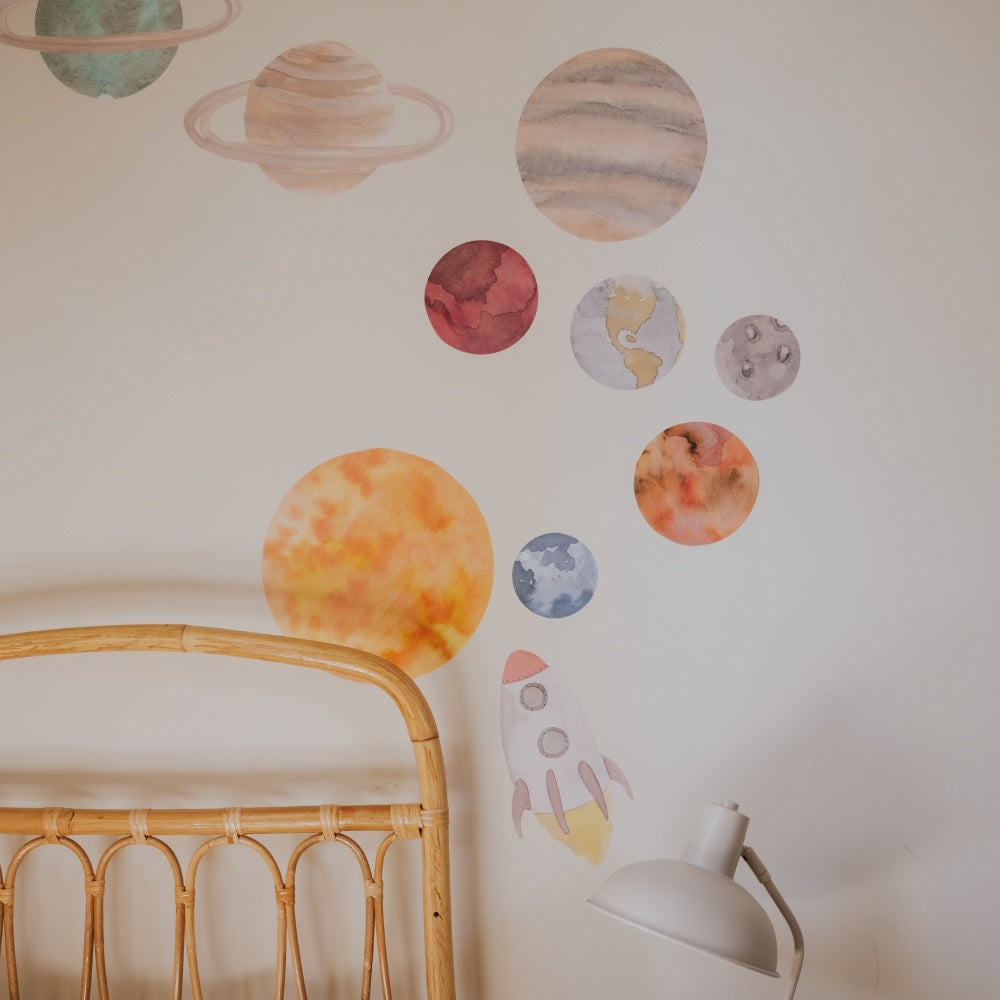 That's Mine Wallsticker solsystemet - Multi - 100% Textile foil Buy Bolig & udstyr||Børneværelset||Wallstickers||Alle||LIVESHOPPING D.2/5||personale||Influencer choice||Gaver over 500 kr.||3 for 2||alt minus sløjfe||NOOS||Wallstickers - rummet||mette-sale here.