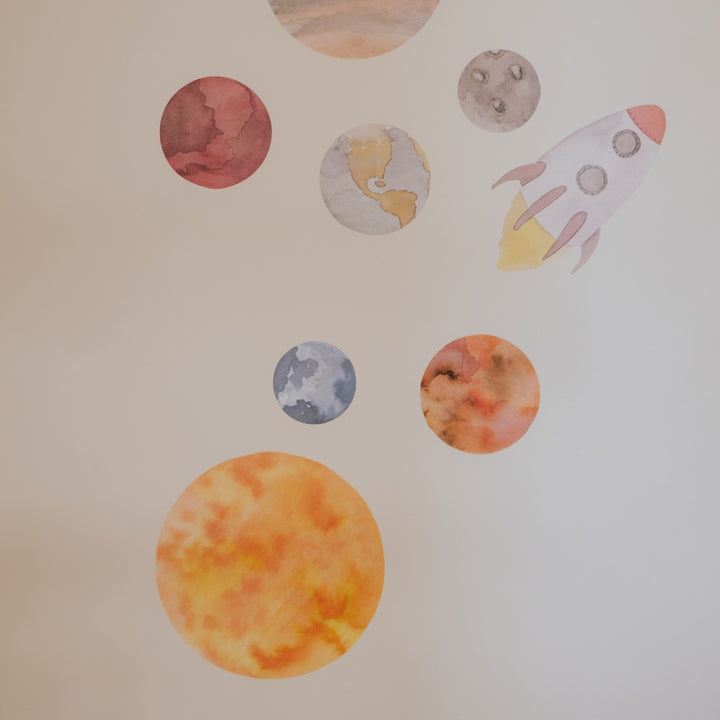 That's Mine Wallsticker solsystemet - Multi - 100% Textile foil Buy Bolig & udstyr||Børneværelset||Wallstickers||Alle||LIVESHOPPING D.2/5||personale||Influencer choice||Gaver over 500 kr.||3 for 2||alt minus sløjfe||NOOS||Wallstickers - rummet||mette-sale here.