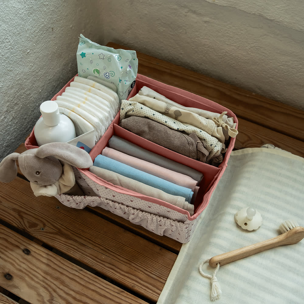 That's Mine Collab lily nursing organizer - Lots of love rose - 100% Recycled polyester Buy Amning & pusletid||Pusle||Alle||personale||Pusleopbevaringskasser||Forår og sommer 2025||alt minus sløjfe||That's Mine x Luksusbaby||mette-sale here.