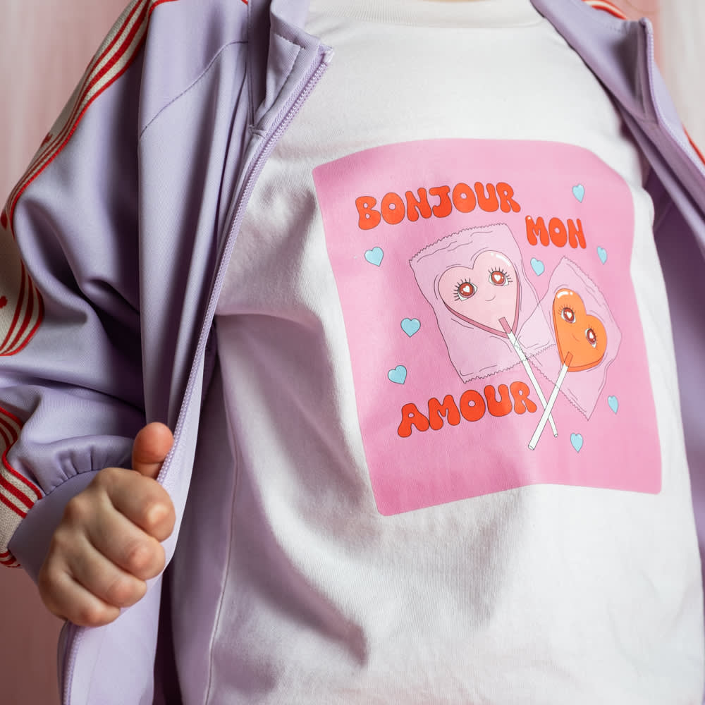 That's Mine Vilde oversized t-shirt - Bonjour mon amour - 100% organic cotton Buy T-shirts||Overdele||personale||Jersey here.